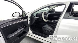 Kia K5 2.0 2024 года из Южной Кореи