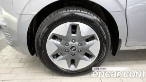 Hyundai Staria L3.5 Tourer 11-Seater 2025 года из Южной Кореи