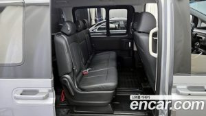 Hyundai Staria L3.5 Tourer 11-Seater 2025 года из Южной Кореи