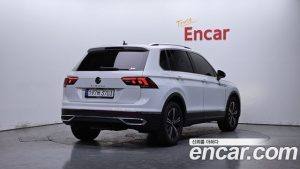 Volkswagen Tiguan 2.0 TDI Premium 2024 года из Южной Кореи