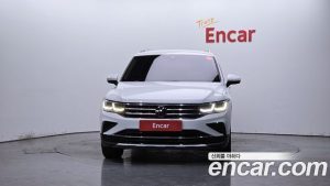 Volkswagen Tiguan 2.0 TDI Premium 2024 года из Южной Кореи