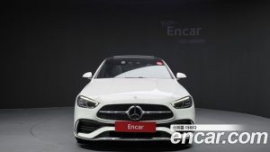 Mercedes-Benz C-Class C200 AMG Line 2025 года из Южной Кореи