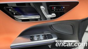 Mercedes-Benz C-Class C200 AMG Line 2025 года из Южной Кореи