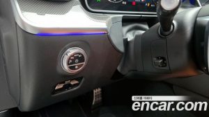 Mercedes-Benz C-Class C200 AMG Line 2025 года из Южной Кореи