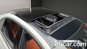 Mercedes-Benz C-Class C200 AMG Line 2025 года из Южной Кореи