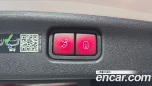 Mercedes-Benz C-Class C200 AMG Line 2025 года из Южной Кореи