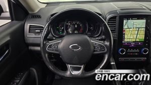 Renault-KoreaSamsung QM6 2.0 GDe LE Signature 2WD 2023 года из Южной Кореи