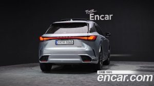 Lexus RX F-Sport 2023 года из Южной Кореи