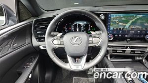 Lexus RX F-Sport 2023 года из Южной Кореи
