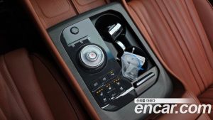 Kia K8 Signature 2025 года из Южной Кореи