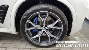 BMW X5 xDrive 40i M Sport 2024 года из Южной Кореи