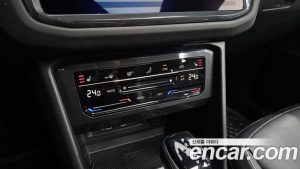 Volkswagen Tiguan 2.0 TDI Prestige 2022 года из Южной Кореи