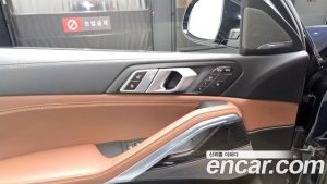 BMW X6 xDrive40i M Sport 2024 года из Южной Кореи