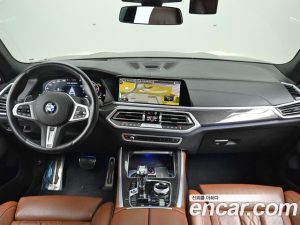 BMW X5 M50i 2023 года из Южной Кореи