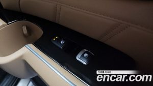 Kia Sorento HEV 1.6 2WD 2025 года из Южной Кореи