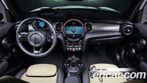 Mini Cooper 5Door RESOLUTE Edition 2023 года из Южной Кореи