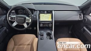Land Rover Discovery P360 Dynamic HSE 2024 года из Южной Кореи