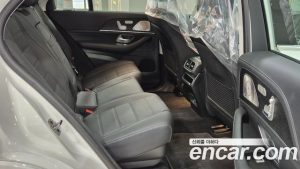 Mercedes-Benz GLE-Class GLE450 4MATIC 2025 года из Южной Кореи