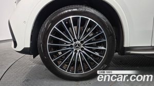 Mercedes-Benz GLC-Class GLC300 4MATIC Coupe 2024 года из Южной Кореи