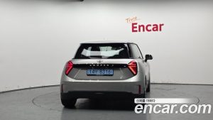 Mini Cooper SE CLASSIC 2024 года из Южной Кореи