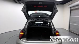 Mini Cooper SE CLASSIC 2024 года из Южной Кореи