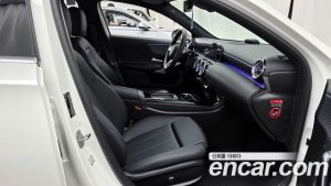Mercedes-Benz A-Class A220 SEDAN 2025 года из Южной Кореи