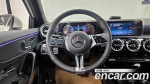 Mercedes-Benz A-Class A220 SEDAN 2025 года из Южной Кореи
