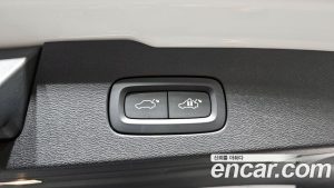 Volvo V60 B5 ULTIMATE AWD 2025 года из Южной Кореи