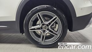 Mercedes-Benz GLB-Class GLB250 4MATIC 2025 года из Южной Кореи