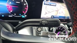 Mercedes-Benz GLB-Class GLB250 4MATIC 2025 года из Южной Кореи