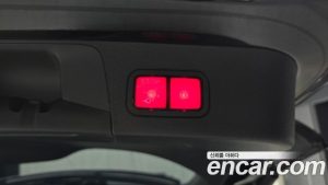 Mercedes-Benz GLB-Class GLB250 4MATIC 2025 года из Южной Кореи