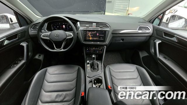 41217241_007.jpg Volkswagen Tiguan 2.0 TDI Prestige 2023 года из Южной Кореи