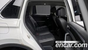 Volkswagen Tiguan 2.0 TDI Prestige 2023 года из Южной Кореи