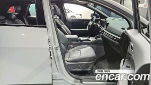 Kia Sportage Бензин 1.6 Turbo 2WD 2025 года из Южной Кореи