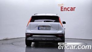 Kia Niro Signature 2025 года из Южной Кореи