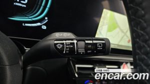 Kia Niro Signature 2025 года из Южной Кореи