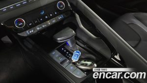 Hyundai AVANTE 1.6 LPi 2024 года из Южной Кореи