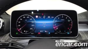 Mercedes-Benz CLE-Class CLE450 4MATIC Cabriolet 2025 года из Южной Кореи