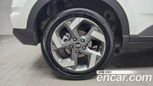 Hyundai Venue 1.6 Premium 2025 года из Южной Кореи