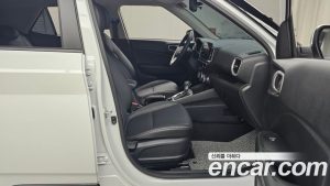 Hyundai Venue 1.6 Premium 2025 года из Южной Кореи