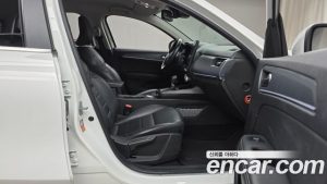 Renault-KoreaSamsung XM3 1.6 GTe RE 2023 года из Южной Кореи