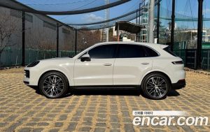 Porsche Cayenne 3.0 2024 года из Южной Кореи