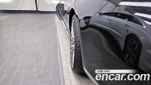Mercedes-Benz S-Class S500L 4MATIC 2023 года из Южной Кореи