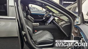 Mercedes-Benz S-Class S500L 4MATIC 2023 года из Южной Кореи