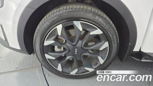 Kia Sorento Бензин 2.5T 2WD 2024 года из Южной Кореи