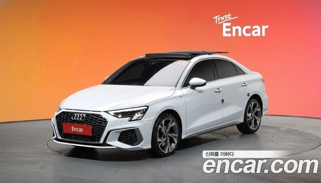Audi A3 40 TFSI Premium 2023 года из Кореи