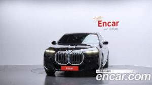 BMW 7-Series 740i sDrive M Sport 2023 года из Южной Кореи
