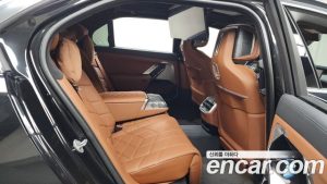 BMW 7-Series 740i sDrive M Sport 2023 года из Южной Кореи