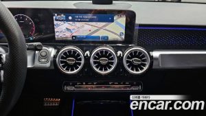 Mercedes-Benz GLB-Class GLB250 4MATIC 2025 года из Южной Кореи
