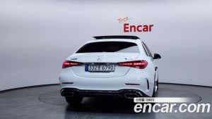Mercedes-Benz C-Class C300 4MATIC AMG Line 2023 года из Южной Кореи